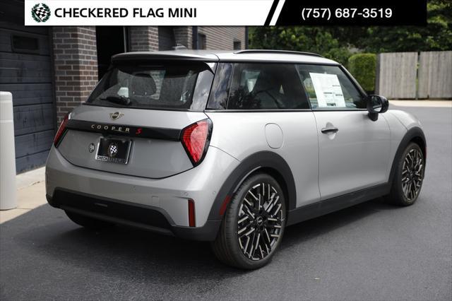 new 2025 MINI Hardtop car, priced at $36,875