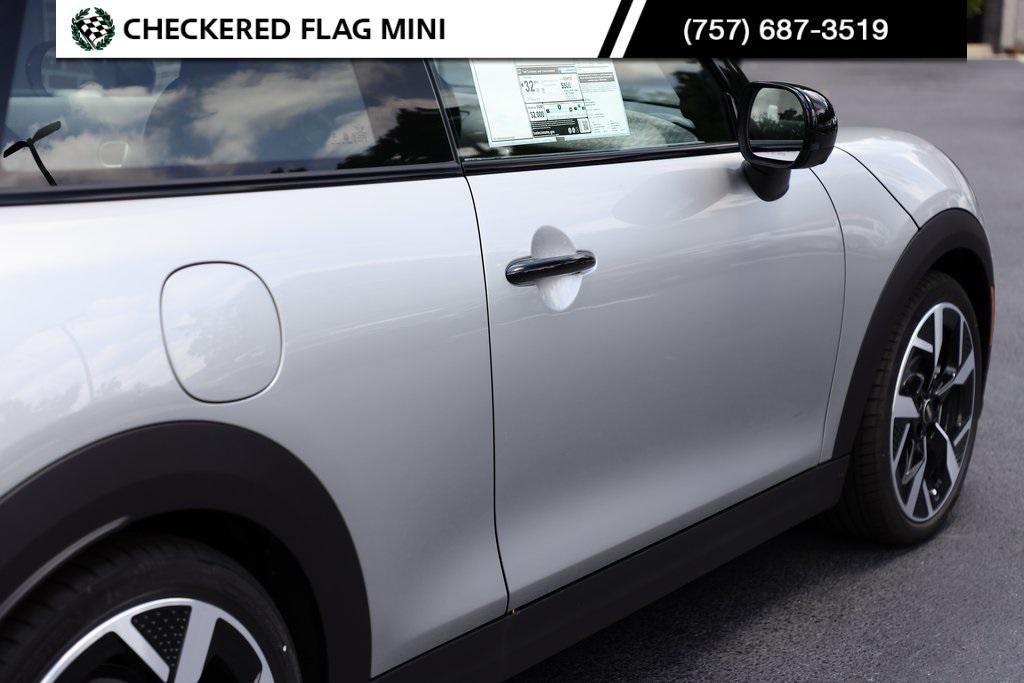 used 2025 MINI Hardtop car, priced at $34,580