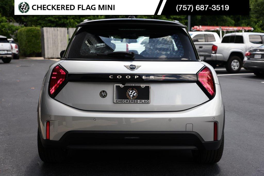 used 2025 MINI Hardtop car, priced at $34,580