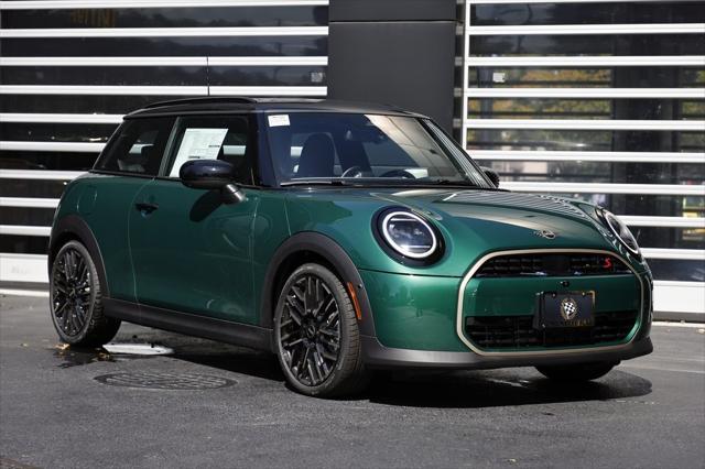 new 2025 MINI Hardtop car, priced at $39,715