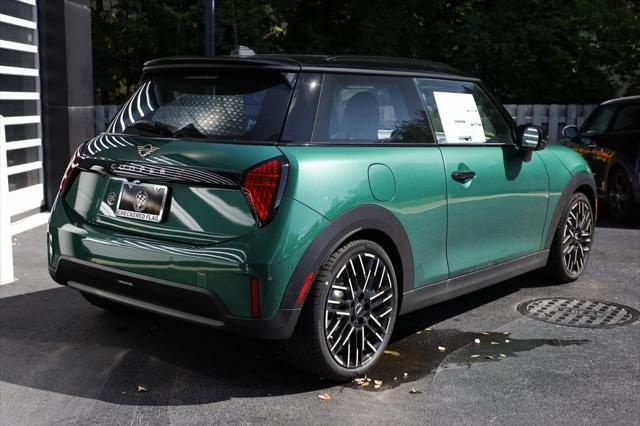 new 2025 MINI Hardtop car, priced at $39,715