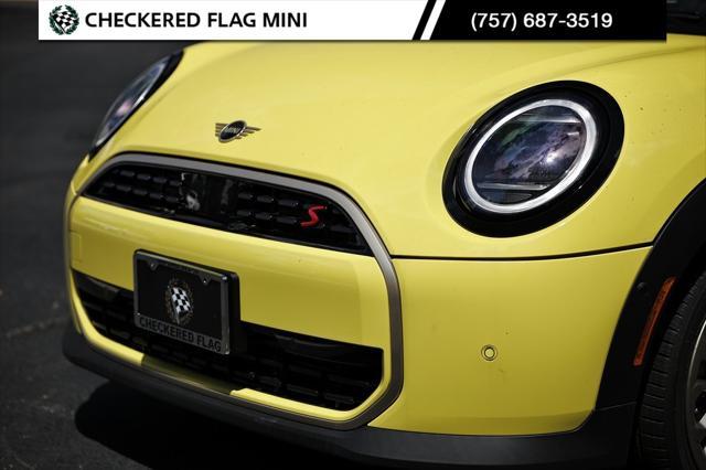 new 2025 MINI Hardtop car, priced at $37,160