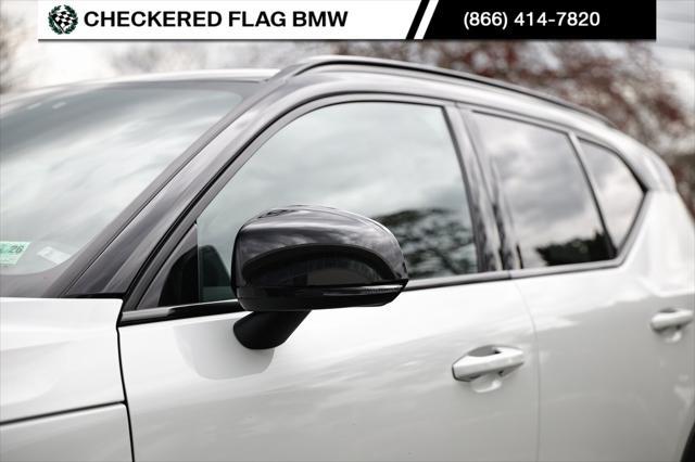 used 2022 Volvo XC40 car, priced at $31,882