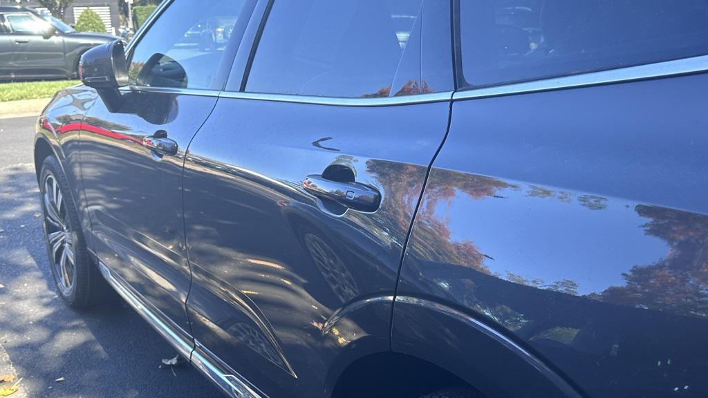 used 2022 Volvo XC60 car, priced at $34,990