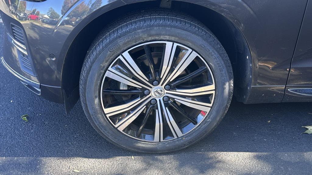used 2022 Volvo XC60 car, priced at $34,990