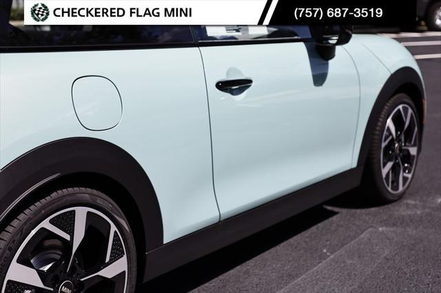 new 2025 MINI Hardtop car, priced at $39,365