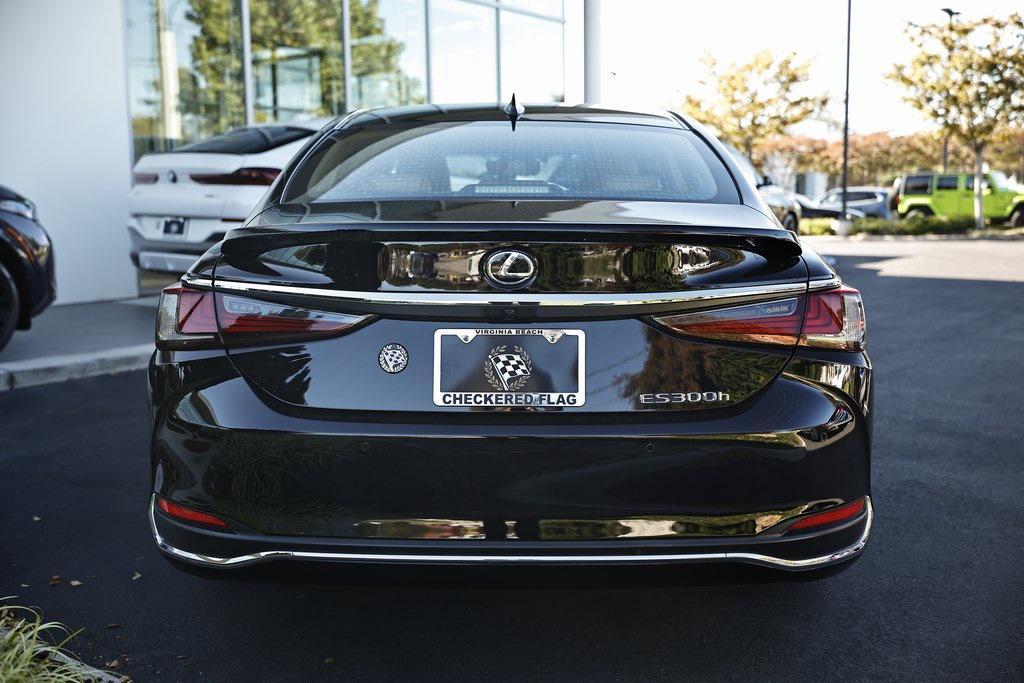 used 2023 Lexus ES 300h car, priced at $46,490