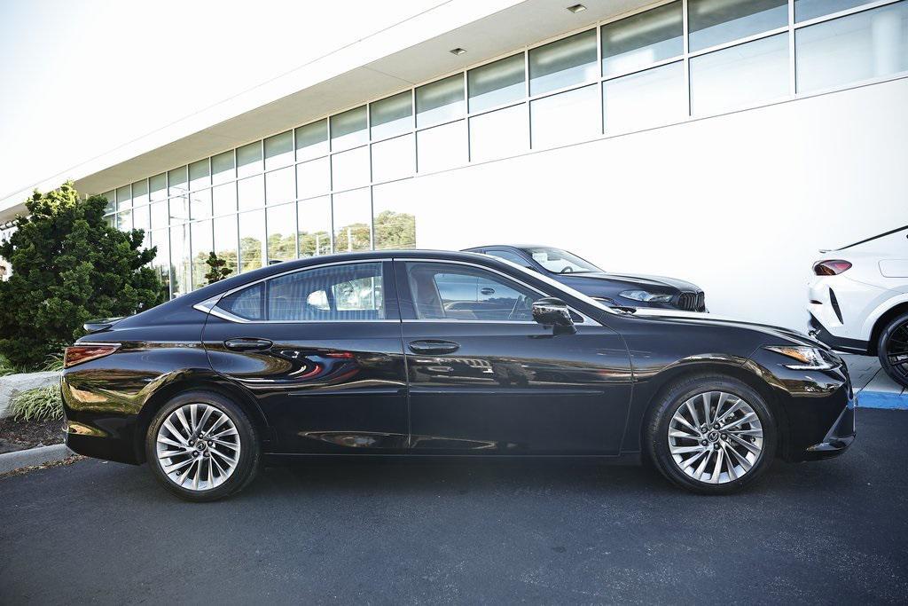 used 2023 Lexus ES 300h car, priced at $46,490