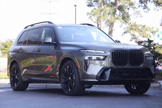 new 2025 BMW X7 car, priced at $94,030