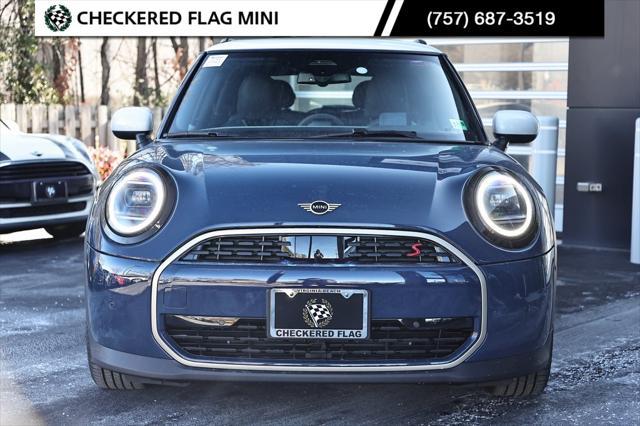 new 2025 MINI Hardtop car, priced at $38,320