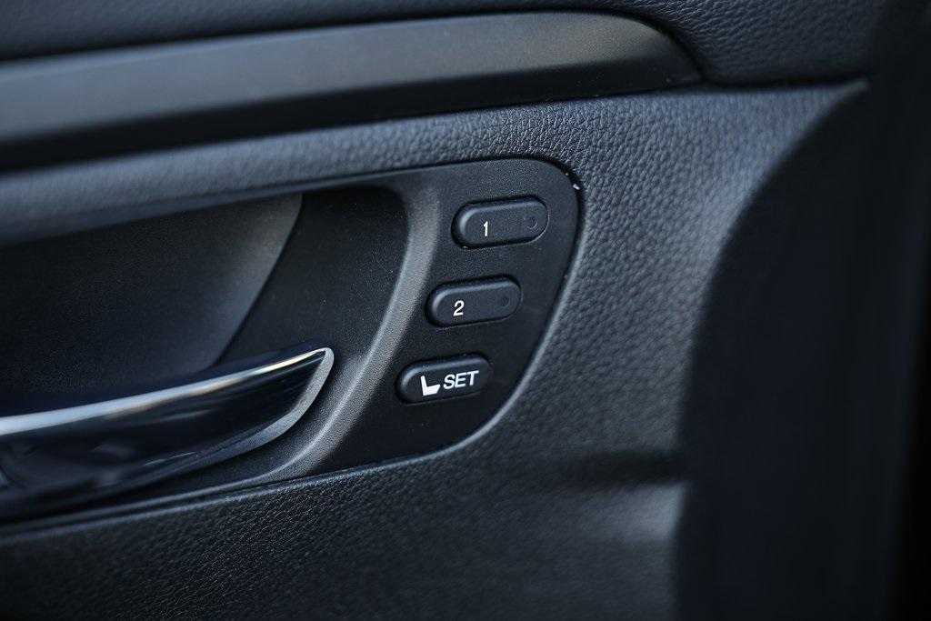 used 2022 Honda Pilot car, priced at $30,973