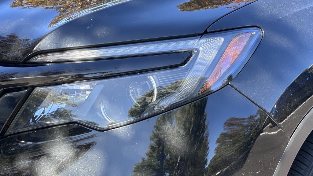 used 2022 Honda Pilot car, priced at $31,837