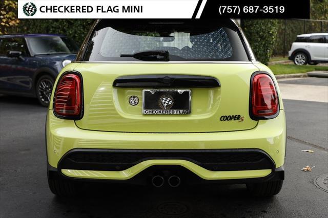 used 2023 MINI Hardtop car, priced at $23,690