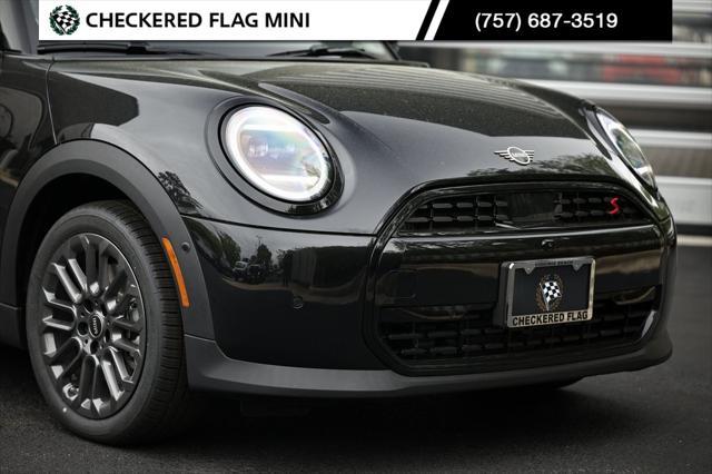 new 2025 MINI Hardtop car, priced at $38,560