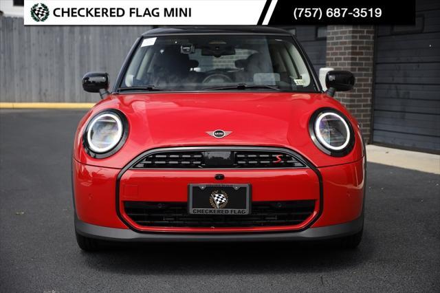 new 2025 MINI Hardtop car, priced at $38,225