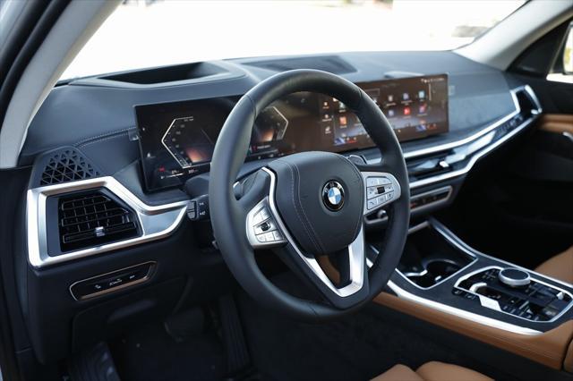 new 2025 BMW X7 car, priced at $94,705