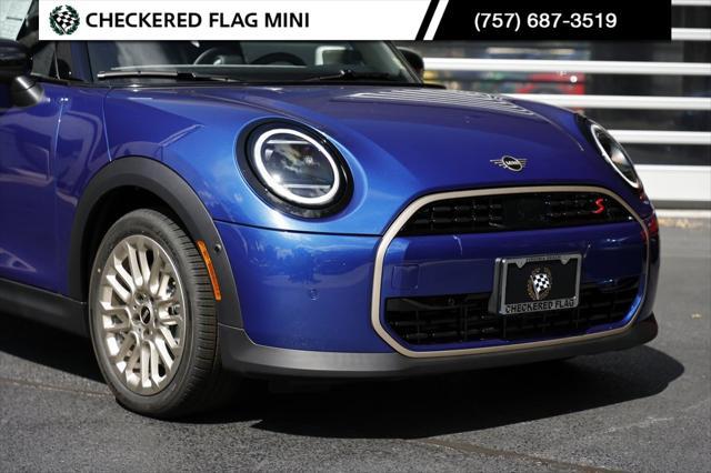 new 2025 MINI Hardtop car, priced at $38,055