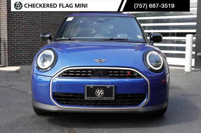 new 2025 MINI Hardtop car, priced at $38,055