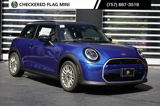 new 2025 MINI Hardtop car, priced at $38,055