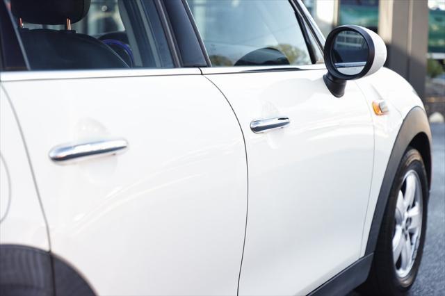 used 2019 MINI Hardtop car, priced at $14,690