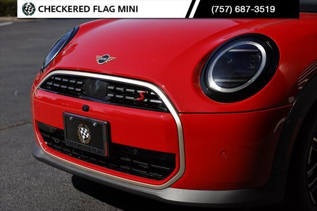 new 2025 MINI Hardtop car, priced at $39,350