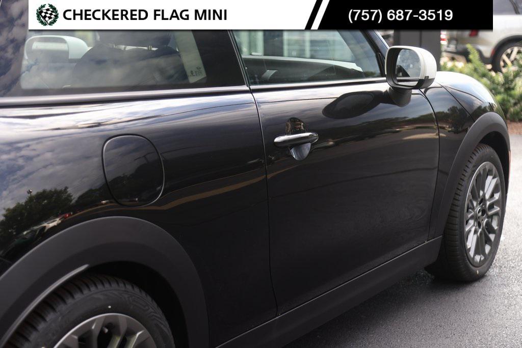used 2025 MINI Hardtop car, priced at $28,775