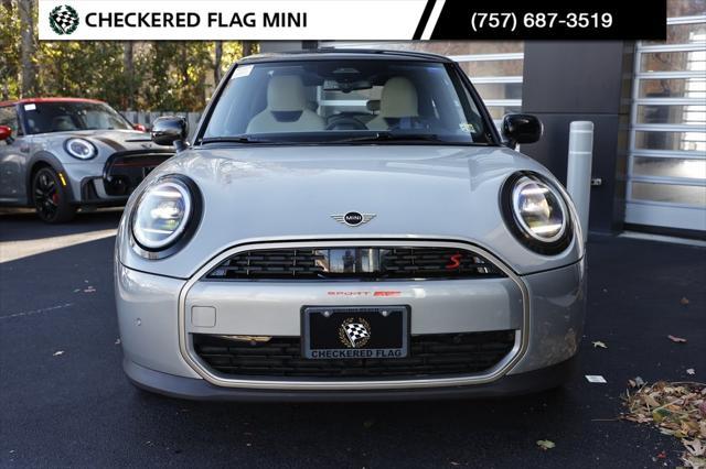 used 2025 MINI Hardtop car, priced at $33,390