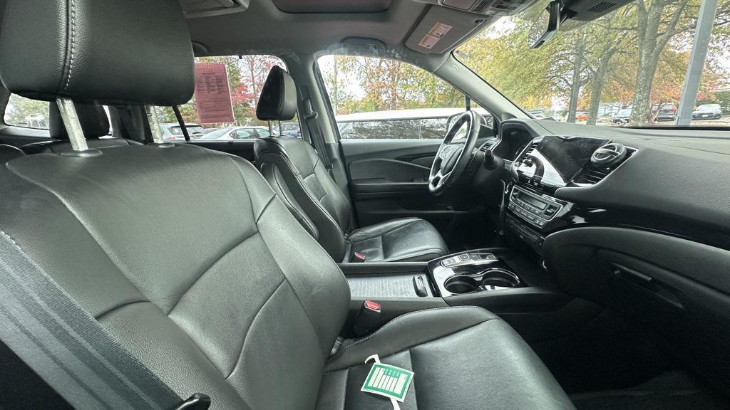 used 2019 Honda Pilot car, priced at $25,890