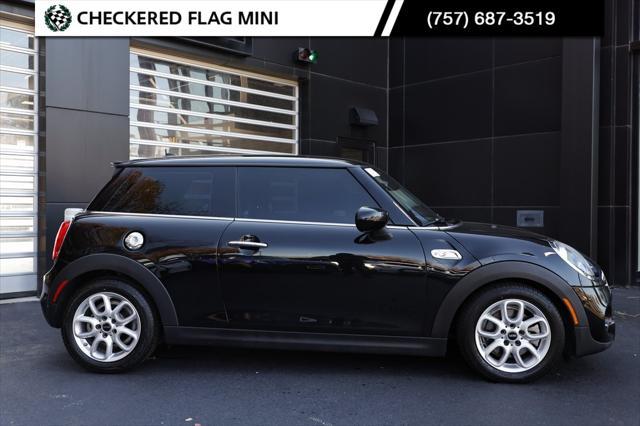 used 2020 MINI Hardtop car, priced at $16,990