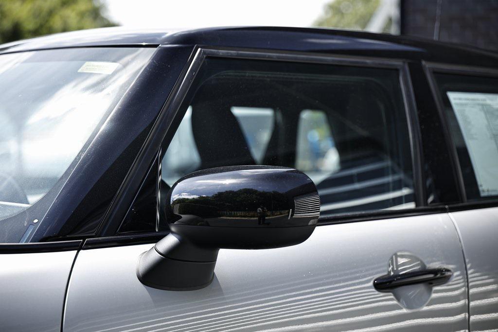 new 2025 MINI Hardtop car, priced at $33,840