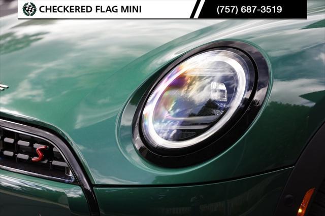 new 2025 MINI Hardtop car, priced at $38,080