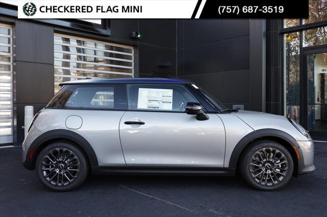 new 2025 MINI Hardtop car, priced at $35,130