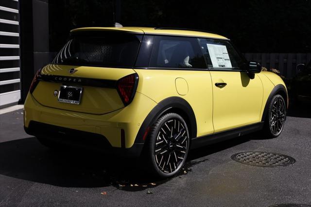 new 2025 MINI Hardtop car, priced at $39,935