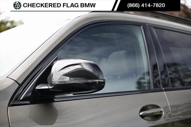 new 2026 BMW X7 car, priced at $114,380