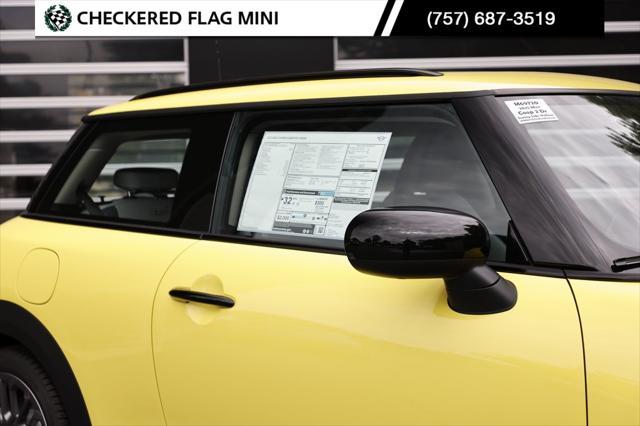 new 2025 MINI Hardtop car, priced at $33,745