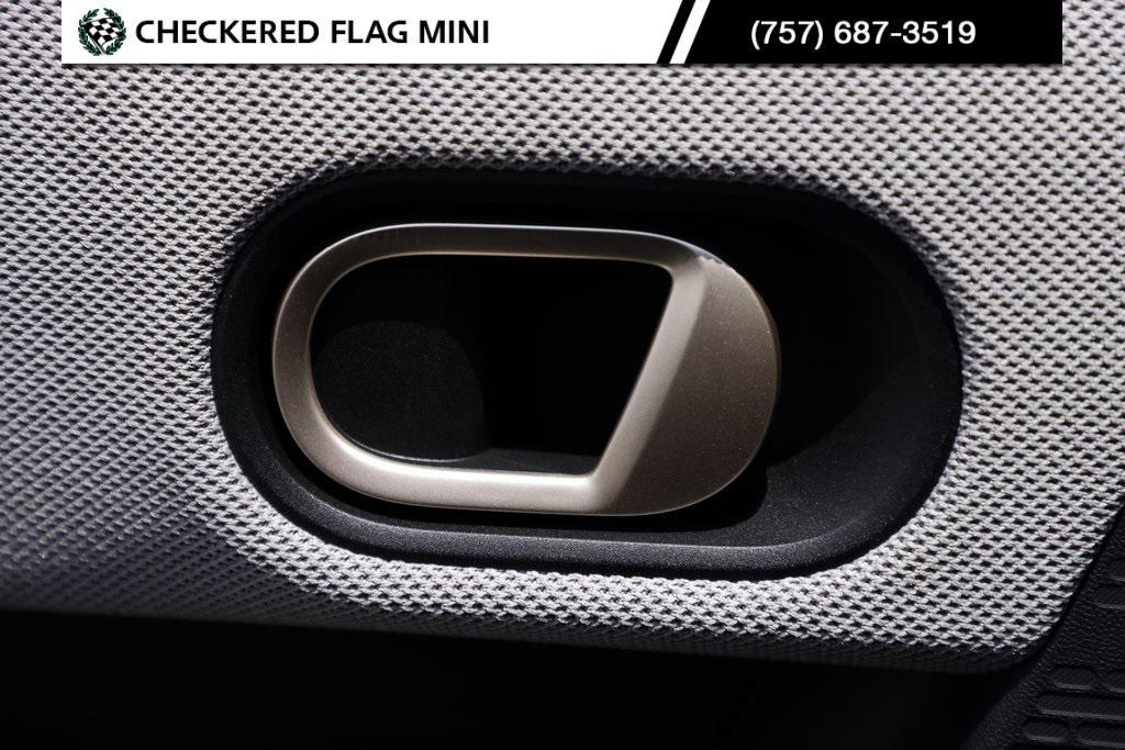 used 2025 MINI Hardtop car, priced at $32,599