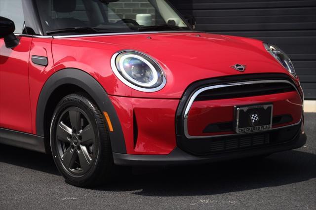 used 2023 MINI Hardtop car, priced at $25,490