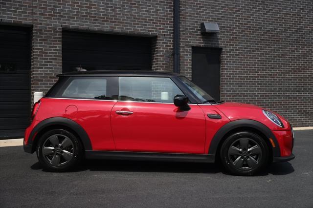 used 2023 MINI Hardtop car, priced at $25,490