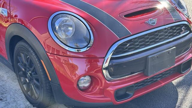 used 2019 MINI Hardtop car, priced at $18,990