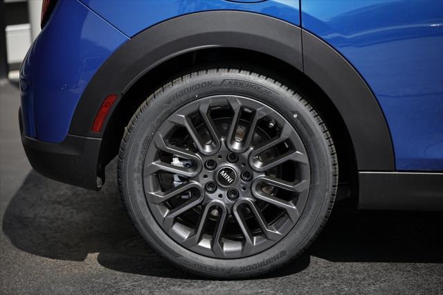 new 2025 MINI Hardtop car, priced at $38,010