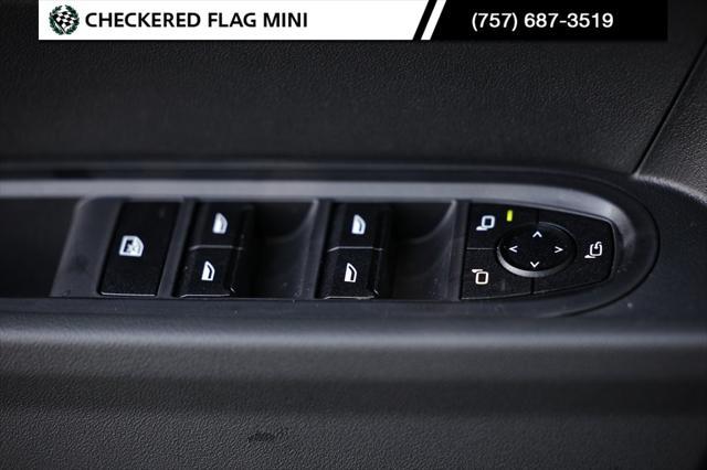 new 2025 MINI Hardtop car, priced at $38,010