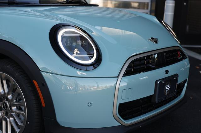 new 2025 MINI Hardtop car, priced at $40,010