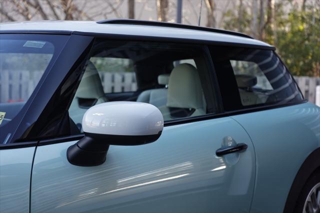 new 2025 MINI Hardtop car, priced at $40,010