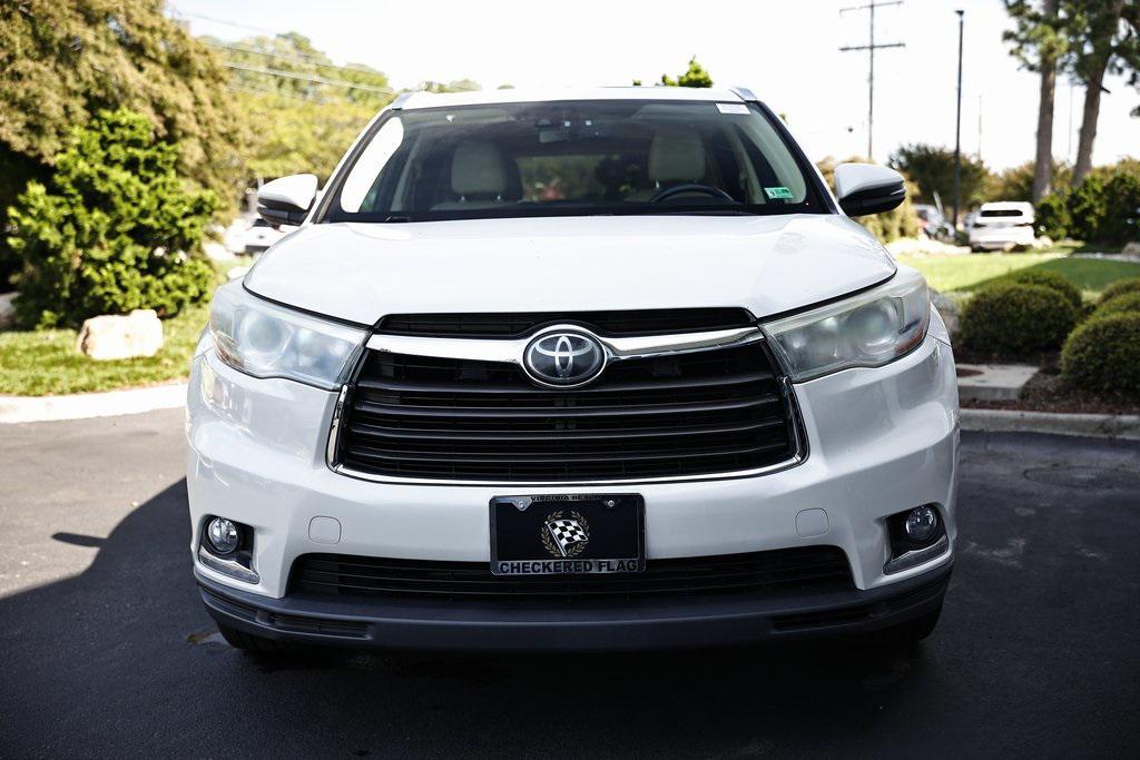 used 2016 Toyota Highlander car, priced at $21,990