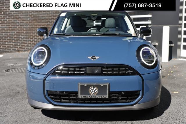 new 2025 MINI Hardtop car, priced at $34,345