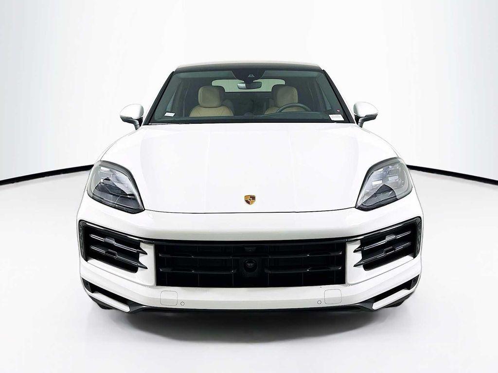 new 2025 Porsche Cayenne car, priced at $105,485