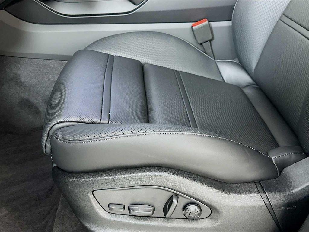 new 2026 Porsche Cayenne car, priced at $117,300