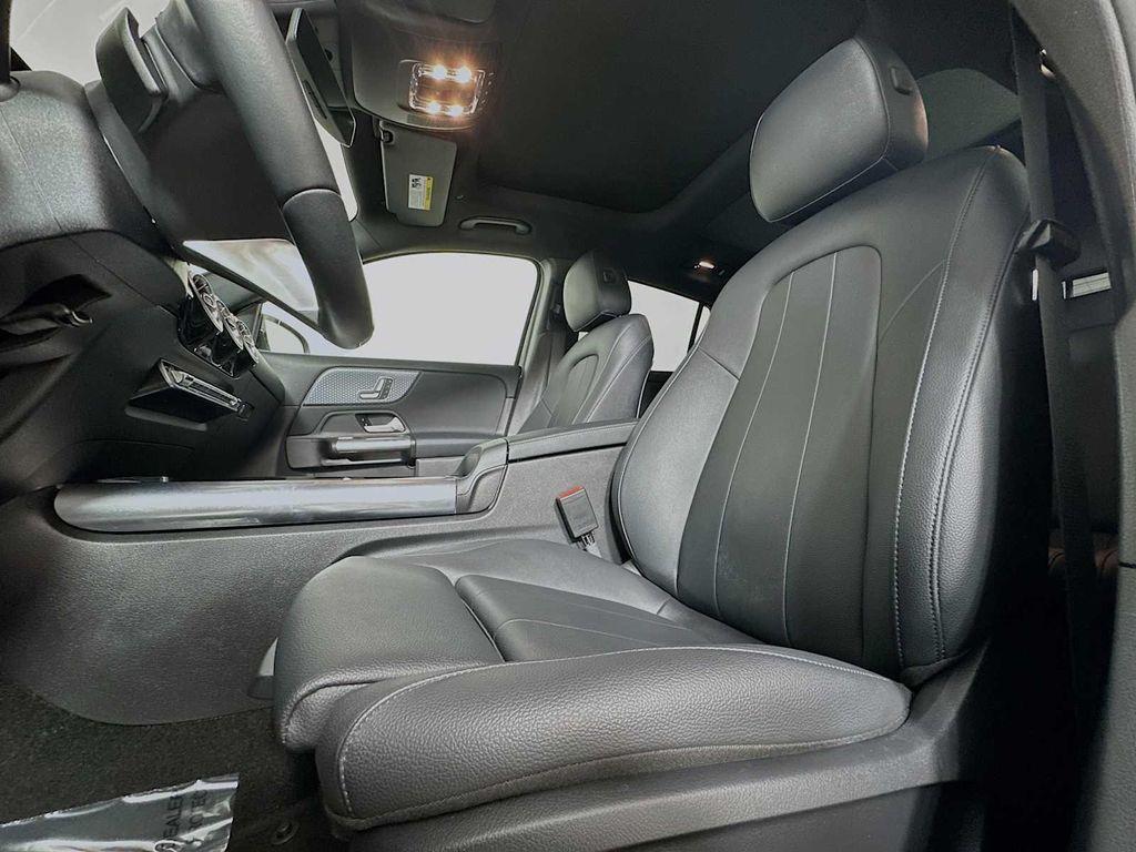 used 2024 Mercedes-Benz GLA 250 car, priced at $33,900