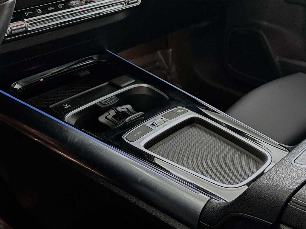 used 2024 Mercedes-Benz GLA 250 car, priced at $33,900