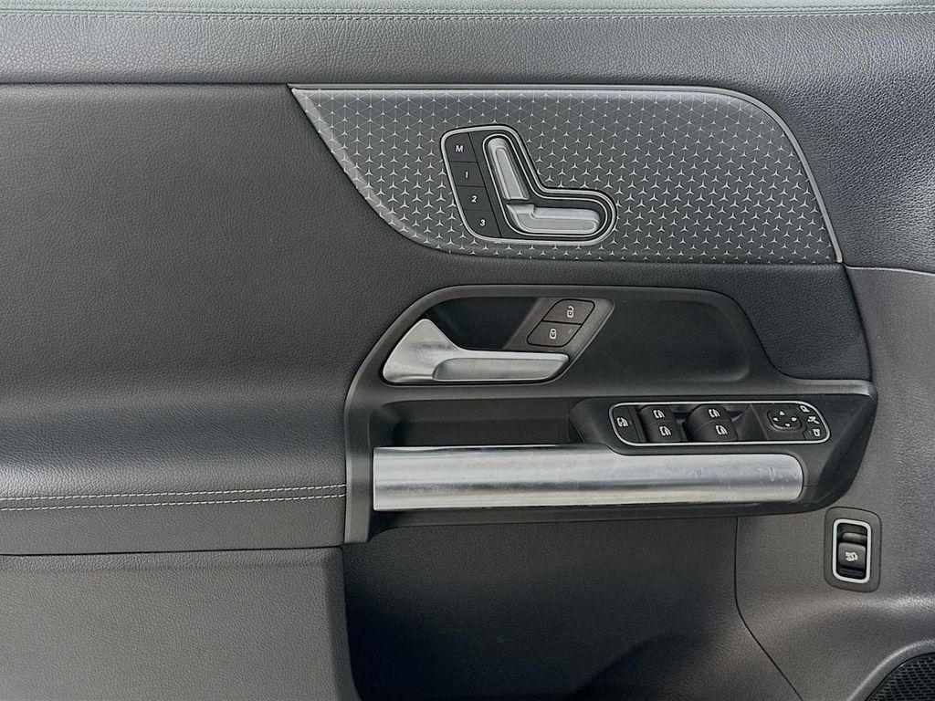 used 2024 Mercedes-Benz GLA 250 car, priced at $33,900